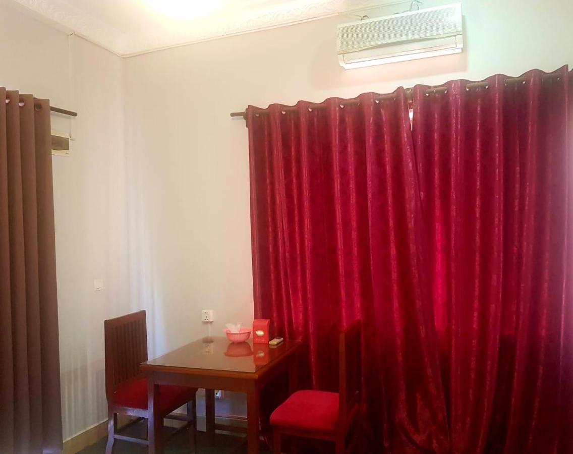 Violet Villa And Restro Siem Reap Ngoại thất bức ảnh