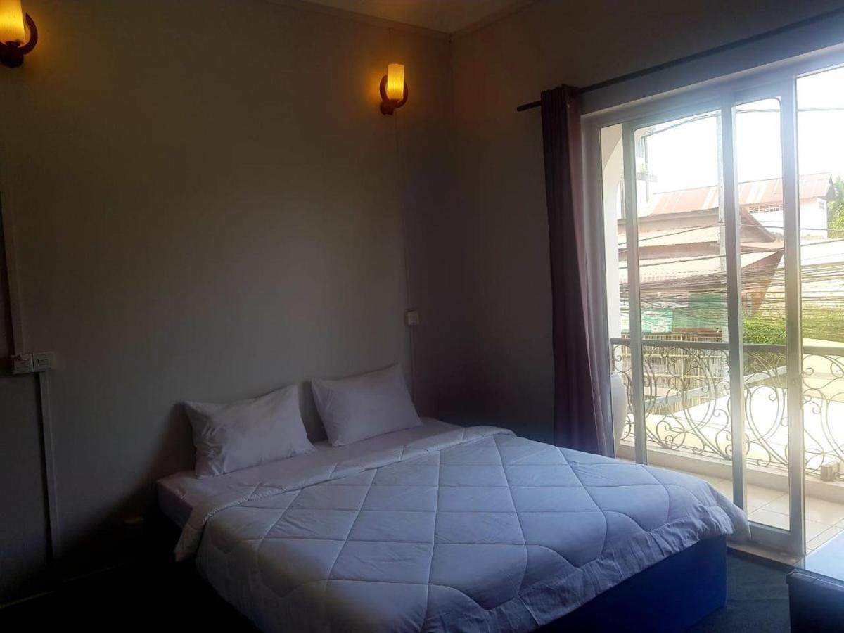 Violet Villa And Restro Siem Reap Ngoại thất bức ảnh